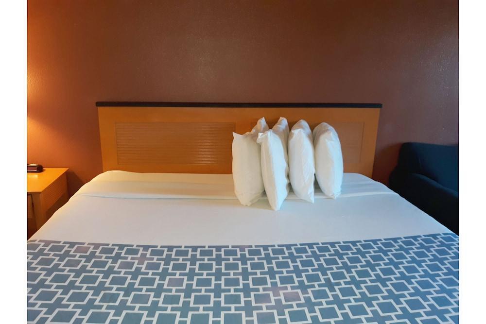 Oyo Hotel Chehalis I-5 South Eksteriør bilde